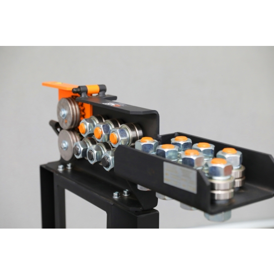 Prościarka PR6/8-14 rolkowa - manualna prostownica drutu