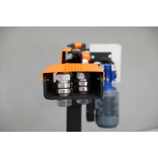 Prościarka elektryczna do drutu PRE 6/8-14 rolkowa